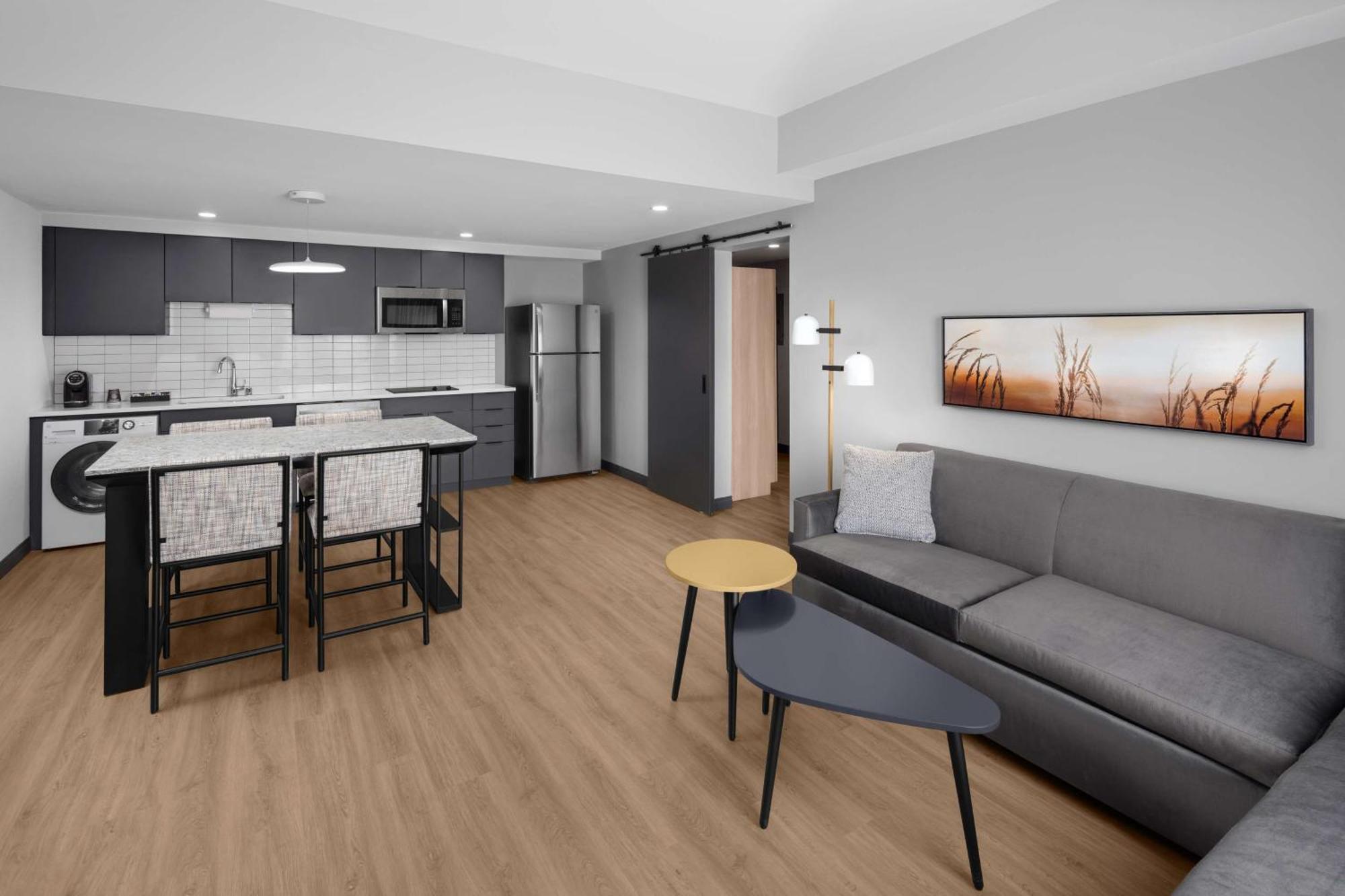 Homewood Suites By Hilton Grand Prairie At Epiccentral Exterior foto