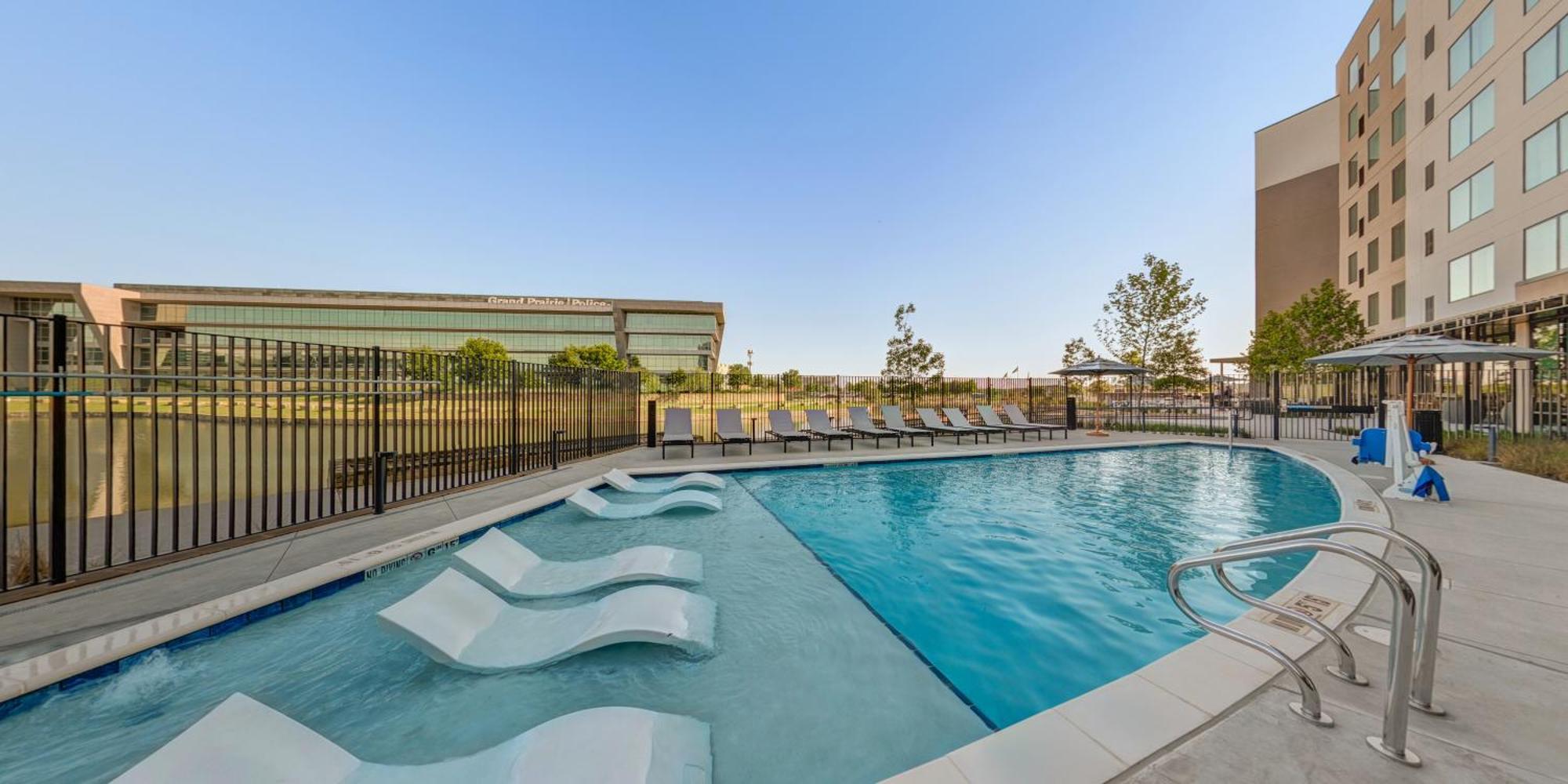 Homewood Suites By Hilton Grand Prairie At Epiccentral Exterior foto